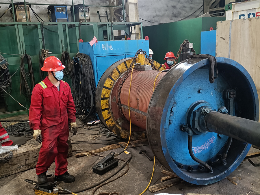Overhaul of NH2 winch drum