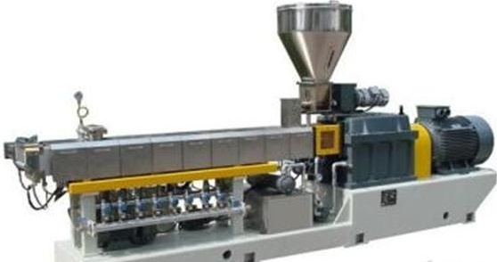 Twin-screw extrusion granulator