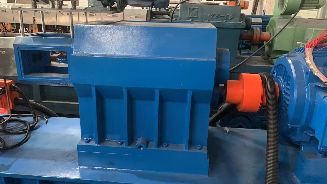 Foshan 65B twin-screw granulator second-hand twin-screw extruder