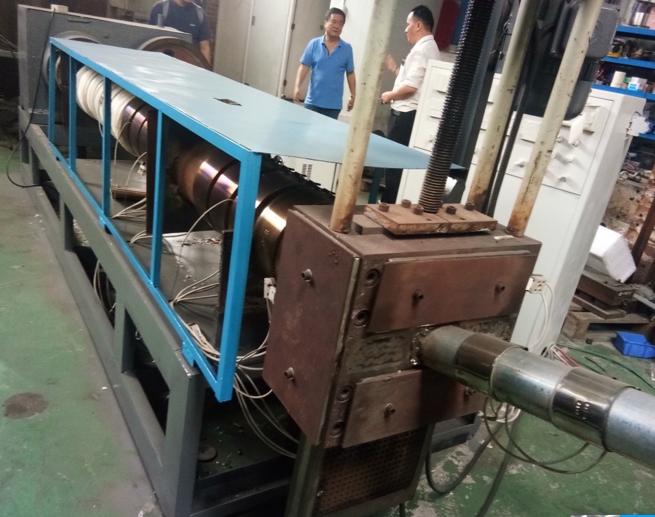 Single-screw sub-machine recycled plastic granulator equipment