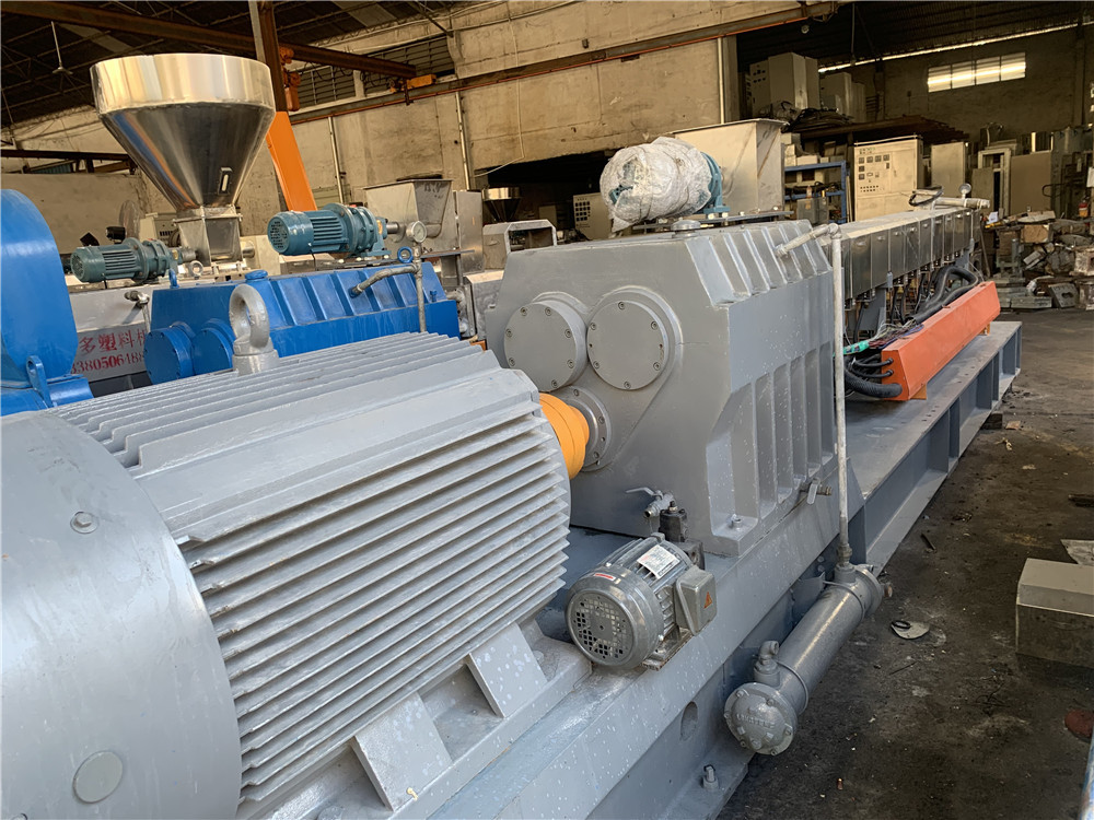 Used 75B twin-screw granulator plastic extruder plastic granulator