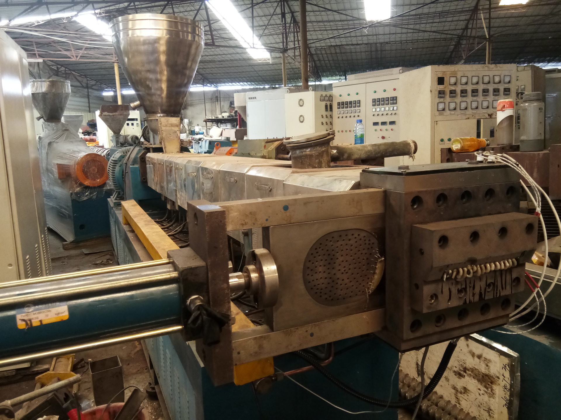Guangdong second-hand 75 parallel twin-screw granulator
