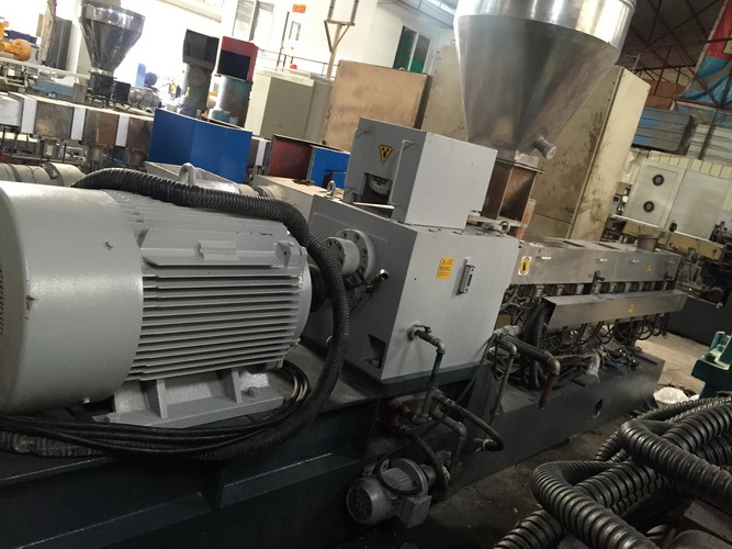 Second-hand 65 parallel twin-screw granulator