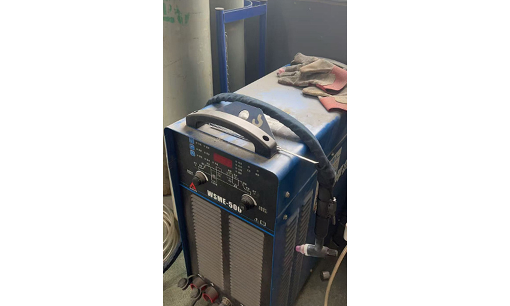 Argon Arc Welding Machine Argon Arc Welding Machine