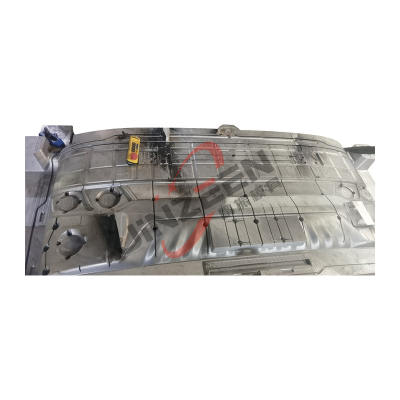 RIM Mold