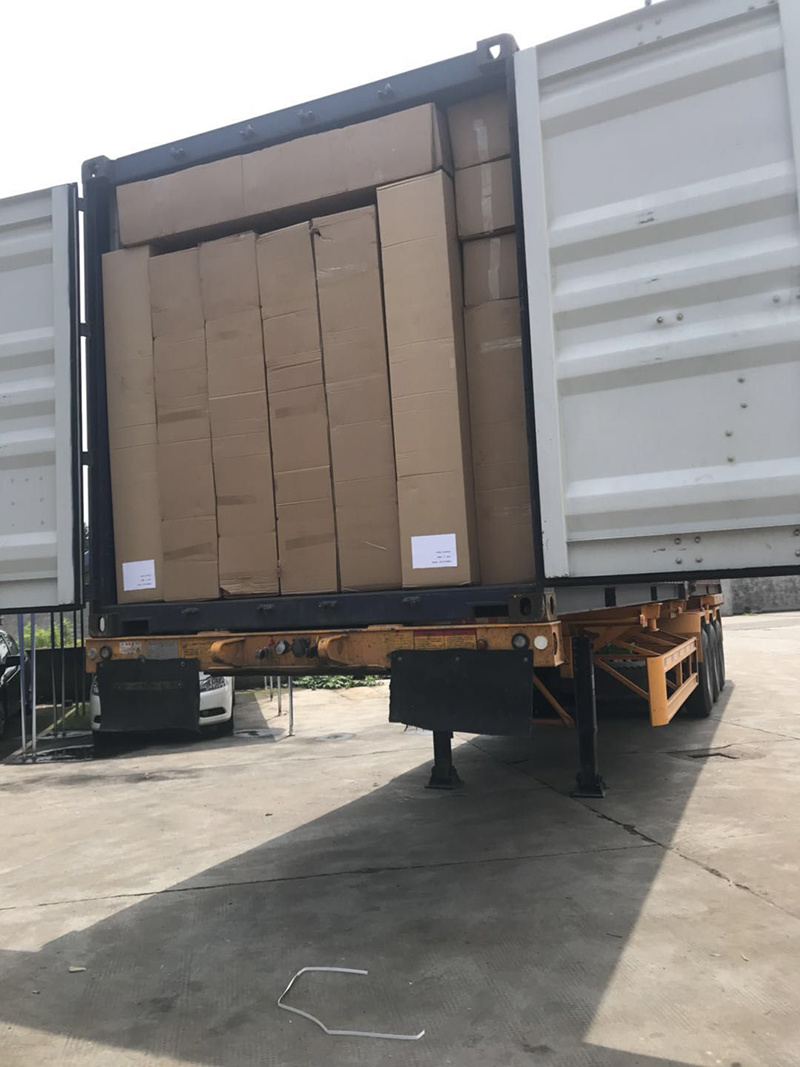Shipping container