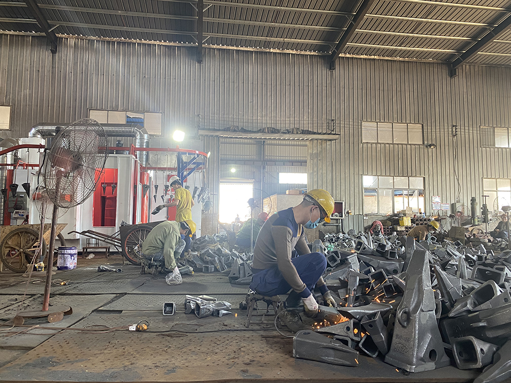 Plant equipment