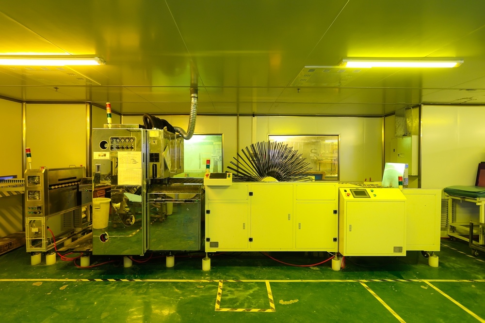 Automatic film laminating machine