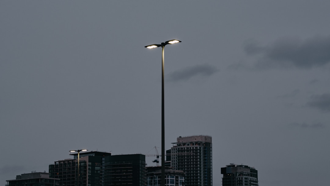 High-pole obstruction light High-pole obstruction light