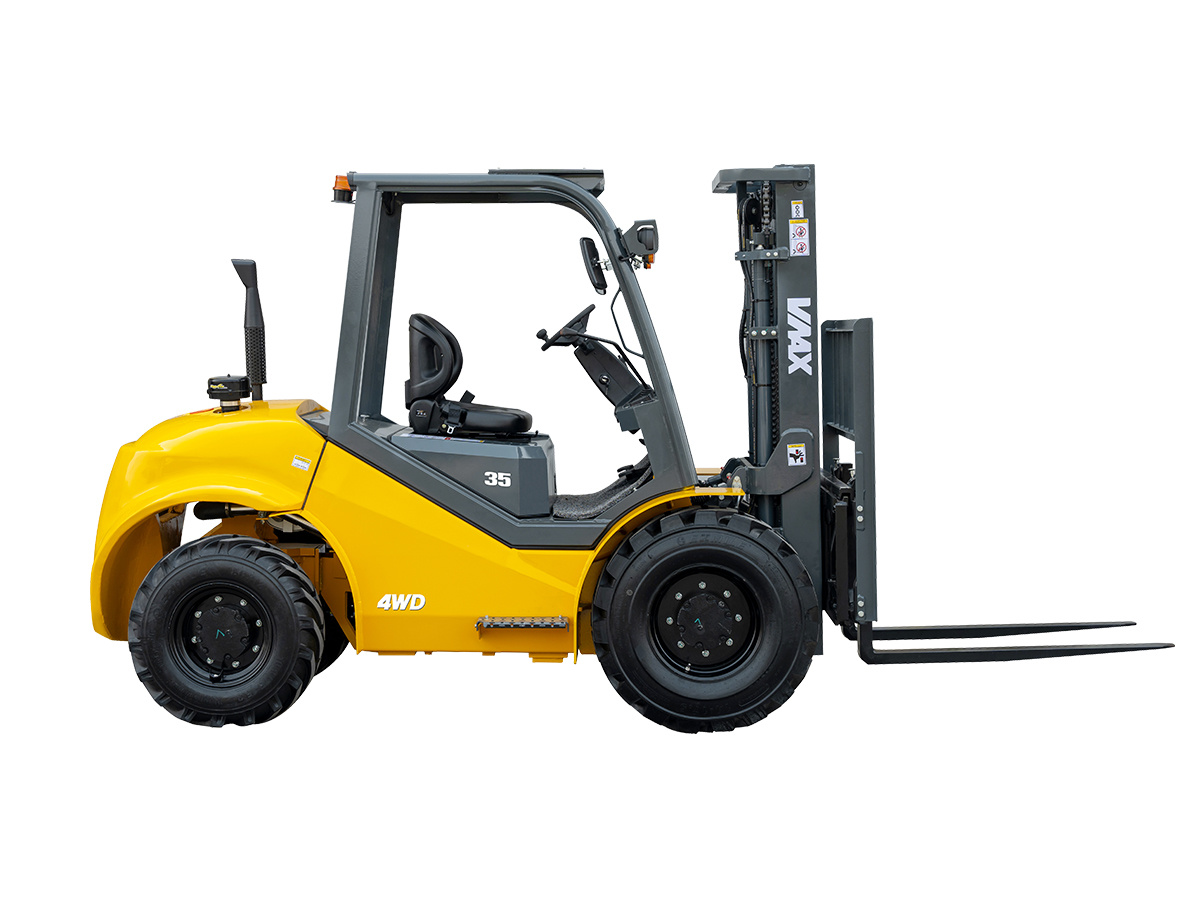 Rough Terrain Forklift 4WD 2.5-4.0 Ton