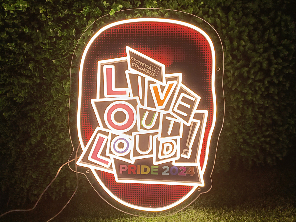 Mouth neon sign