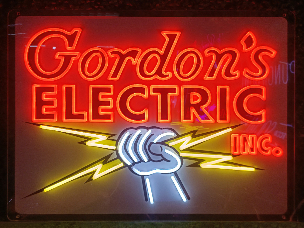 Gorden's neon sign