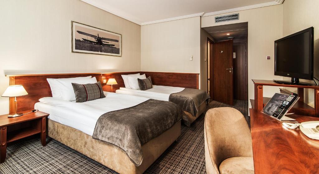 (Poland) Airport Hotel okecie
