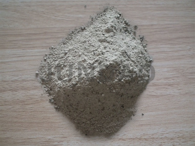 Ladle self-flowing castable