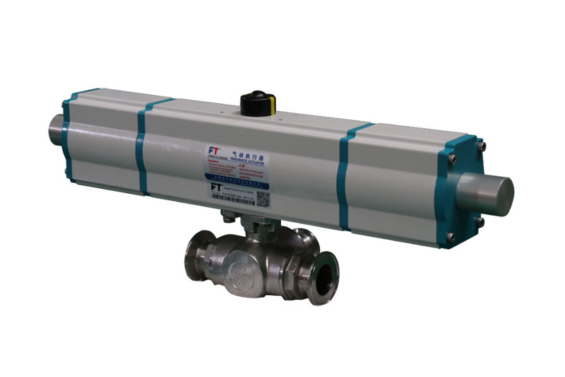 How does the three-position spring return actuator control the T-type three-way ball valve?