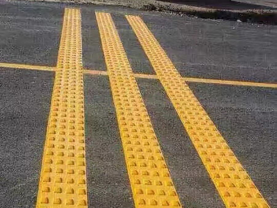 What effect does the undercoating have on the line paint