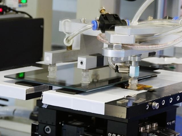 LCM optical bonding LCM optical bonding