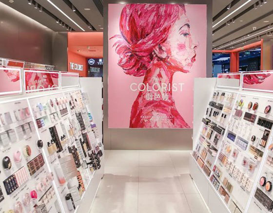 高颜值能赚钱的化妆品展柜，你Ger√了吗？