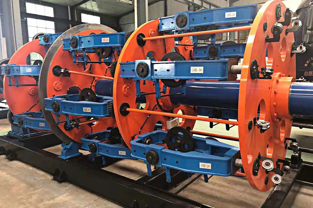 Planetary Stranding Machine
