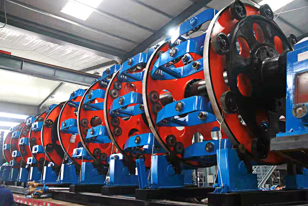 Steel Wire Armoring Machine