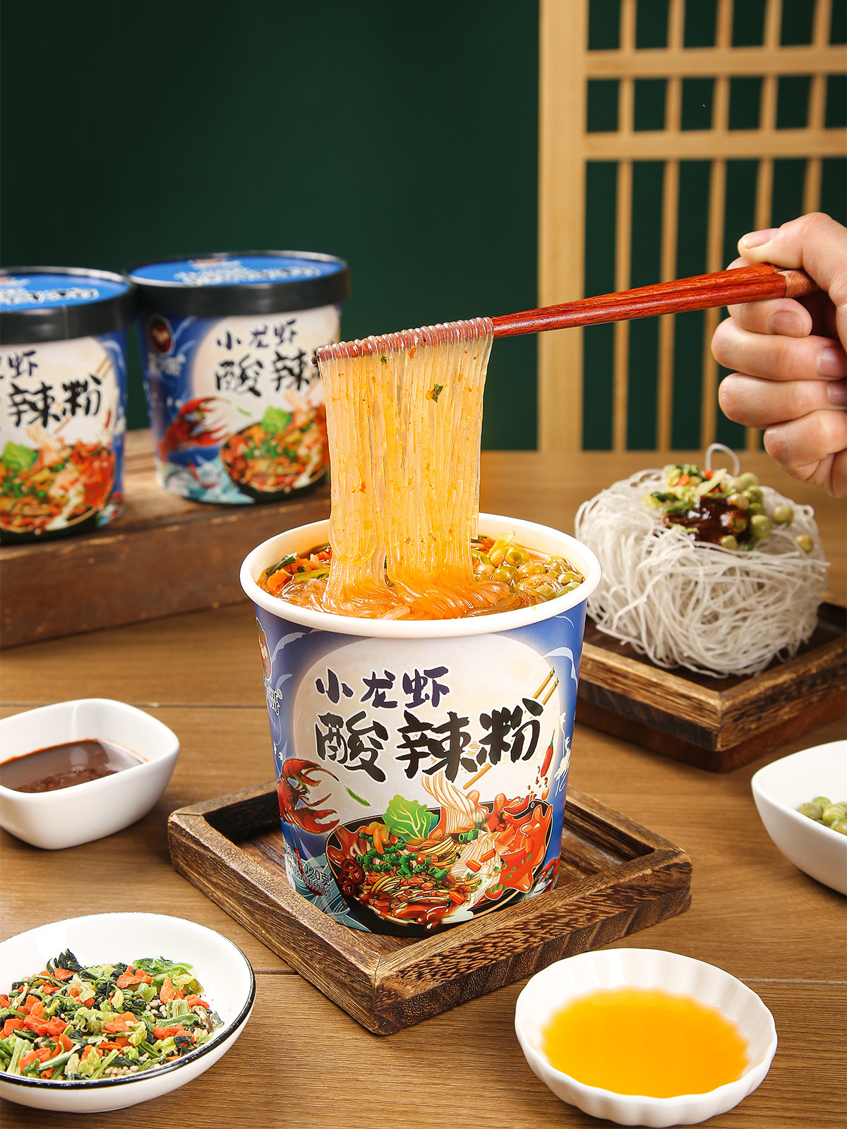 红薯酸辣粉（小龙虾味）