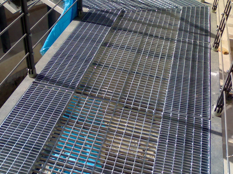 Application scenarios and uses of steel grating