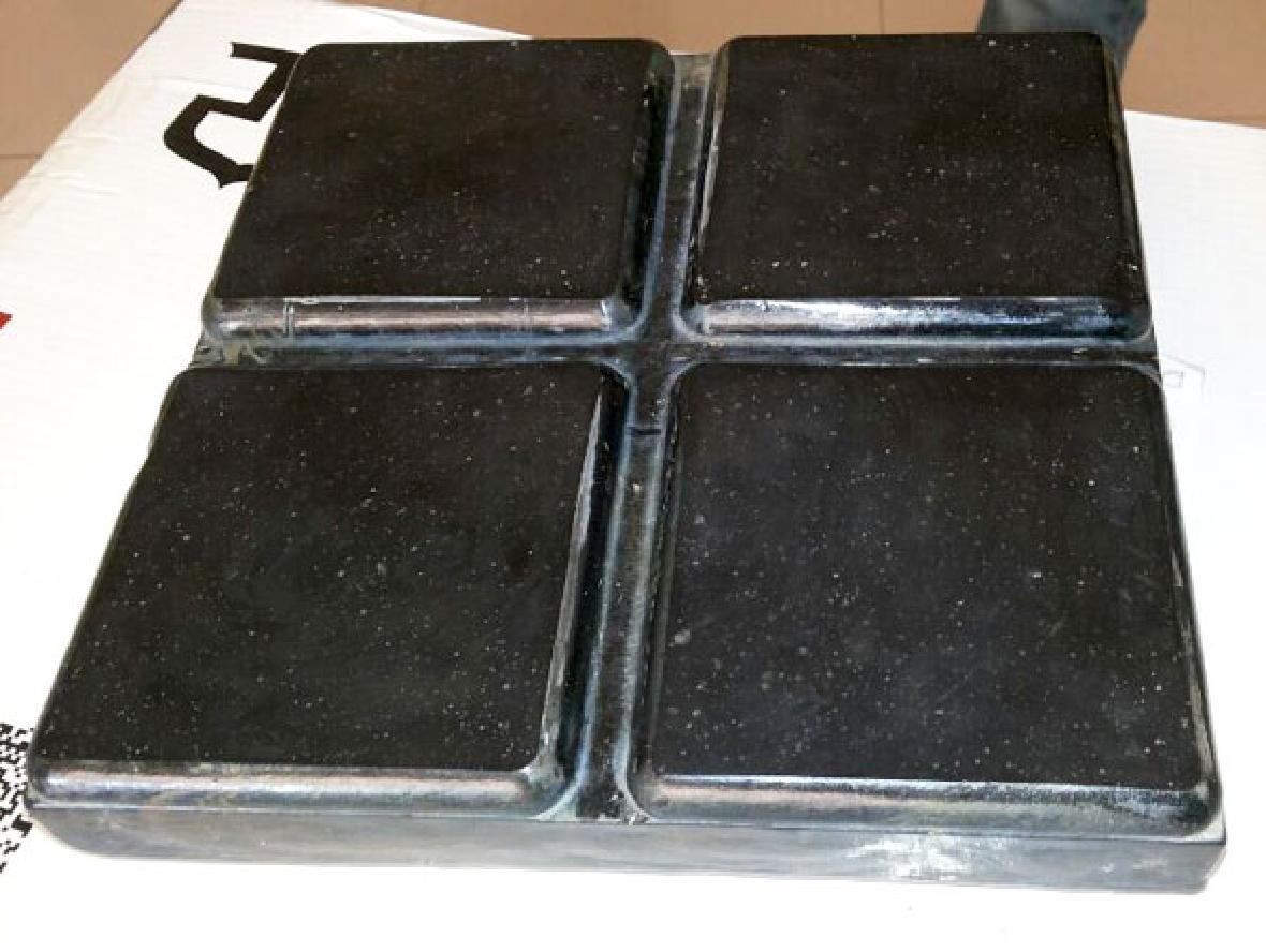 汽车试验场用刹车片