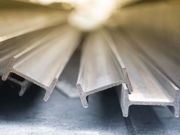 The difference between I-beam and H-beam