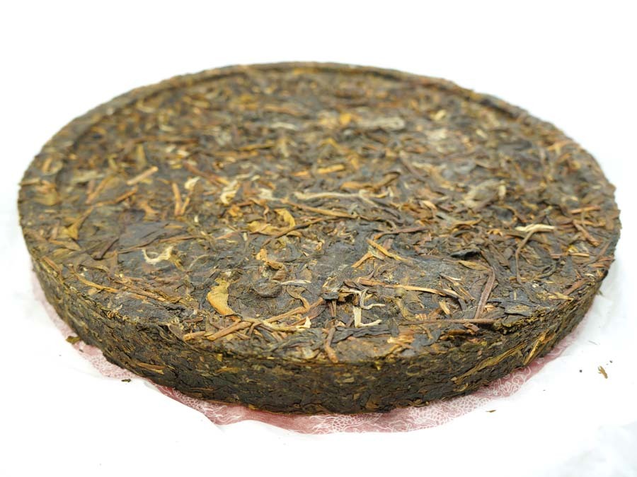 龍騰號(hào)桂林市茶葉協(xié)會(huì)紀(jì)念餅六堡茶 800g