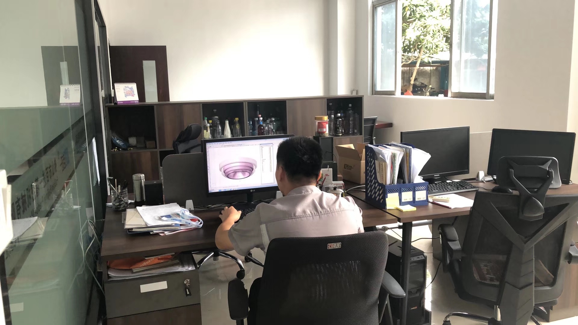 图片名称 图片名称