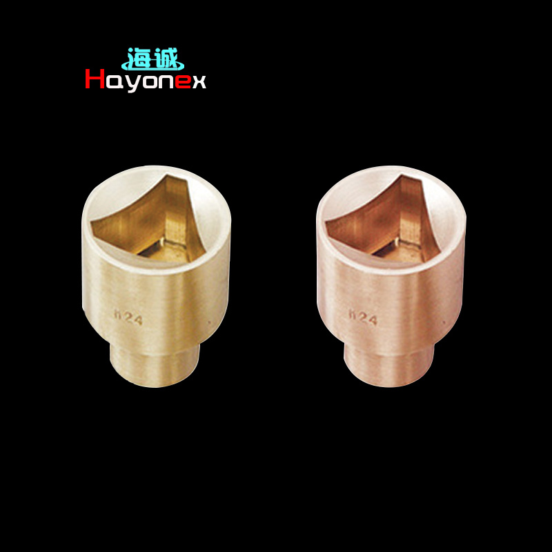 Socket wrench,Triangular HY1209