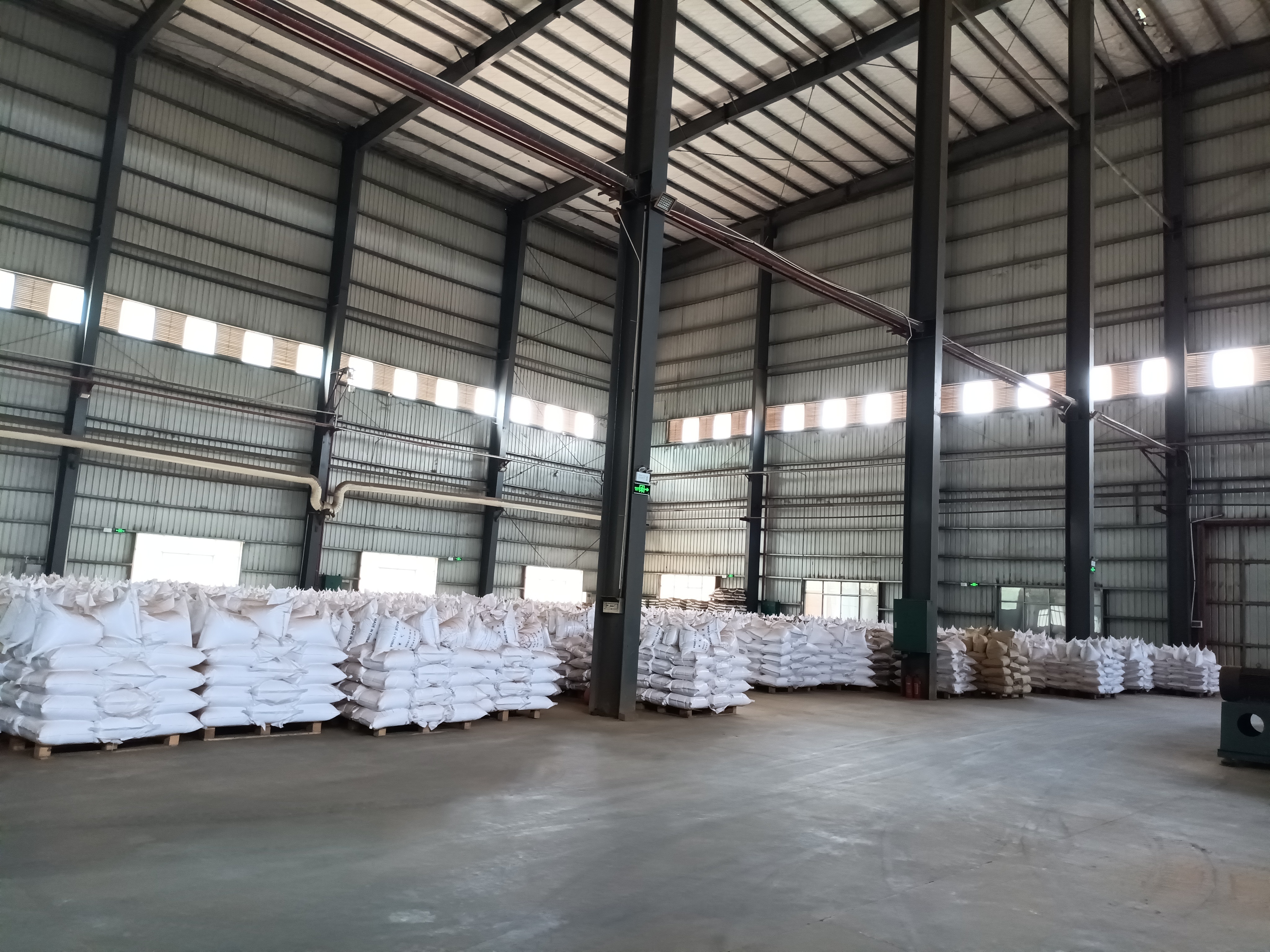 扶绥胜利胶水：严守质量关，铸就栲胶品质典范
