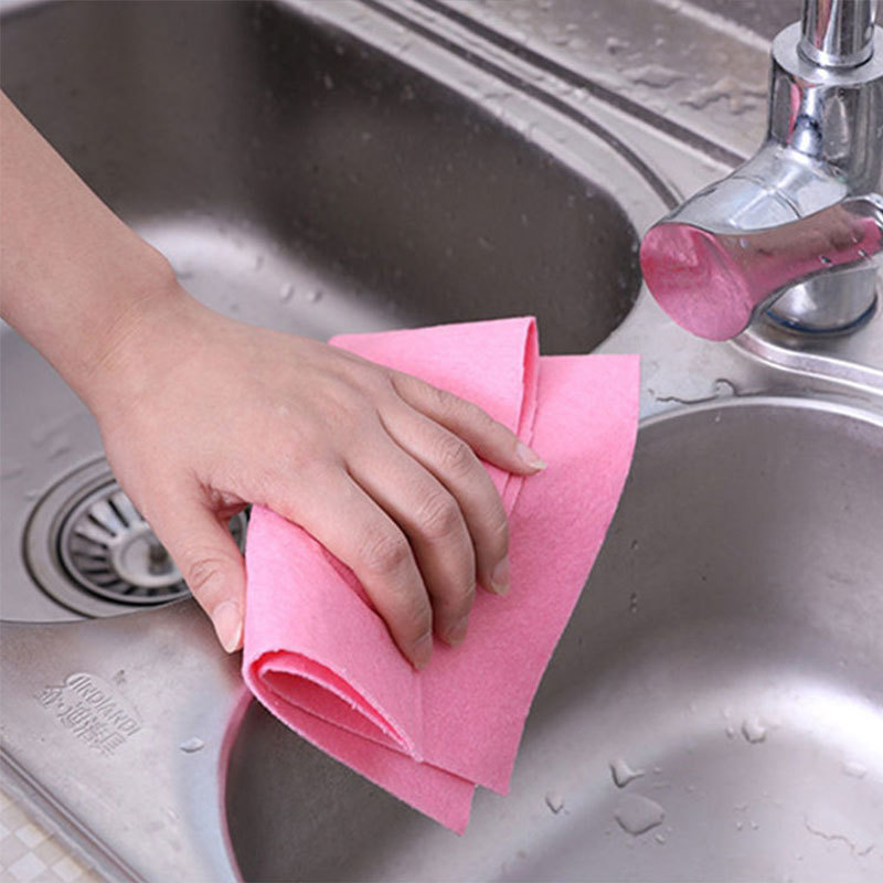Needle punched cloth cleaning cloth