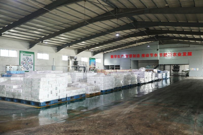 Water-soluble fertilizer workshop