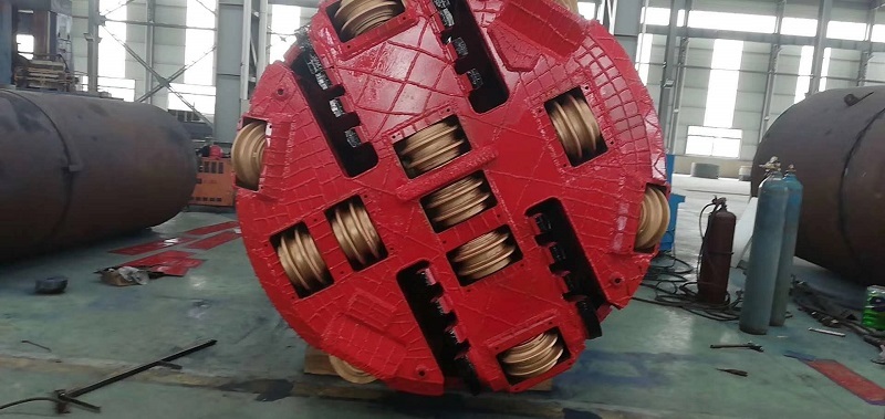 巖石頂管掘進機