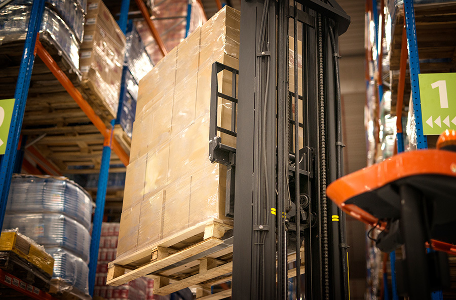 Advantages of Intelligent Logistics Systems in the Age of Industry 4.0