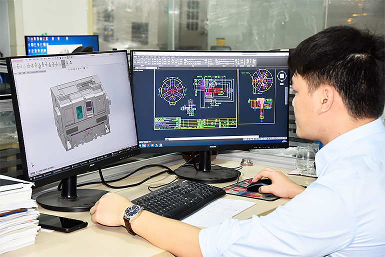 Expert-Driven Engineering