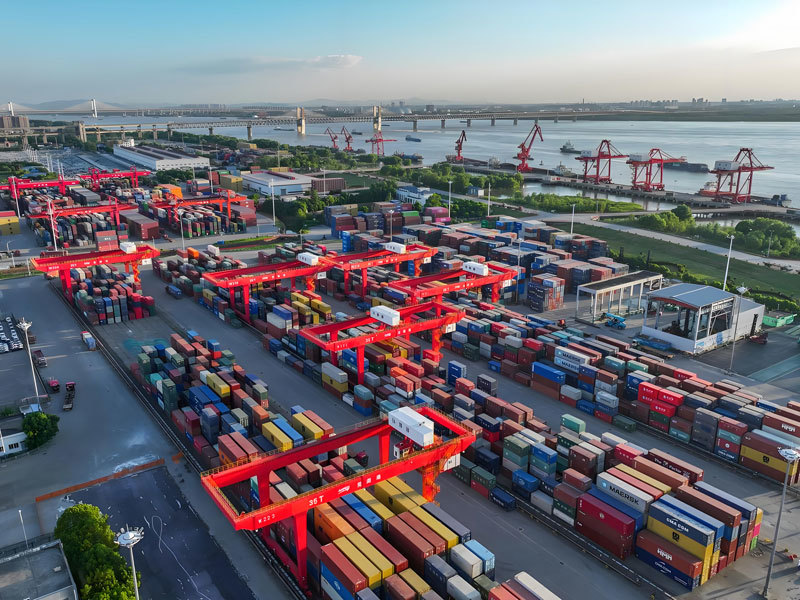 Port Terminal Port Terminal