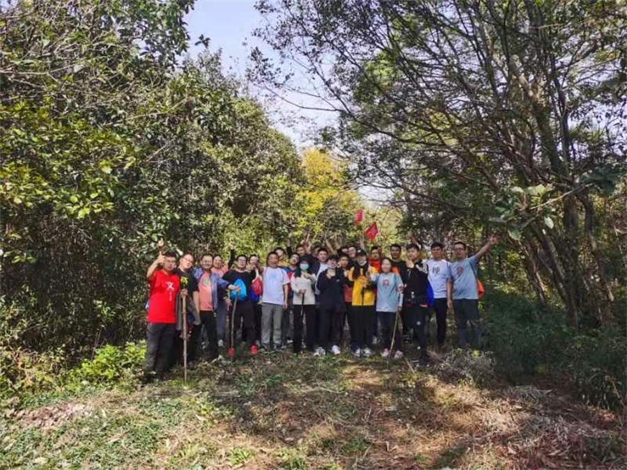 旺山登山徒步活动