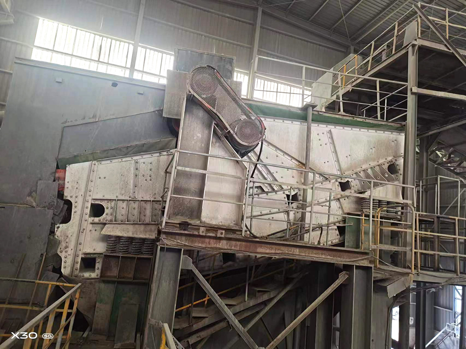 How Hammer Crushers Revolutionize the Raw Material Handling Process in Cement Manufacturing