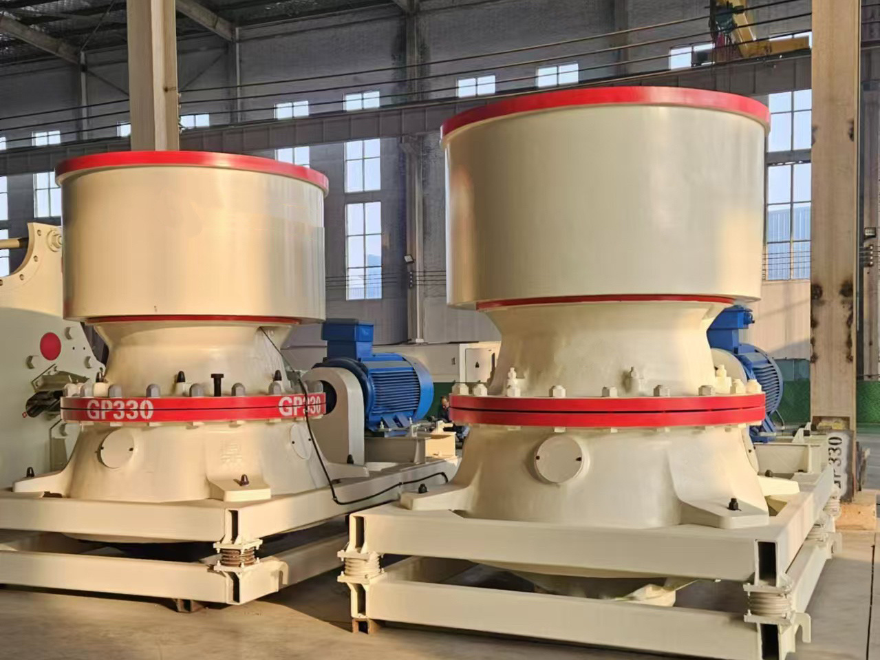 Why Choose Cone Crushers for Your Secondary Crushing Needs?
