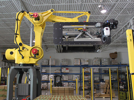 Advantages and Cost Comparison of Welding Robots