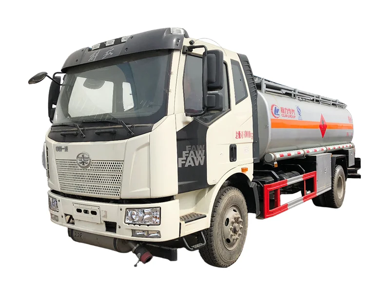 J6L 4x2 油罐车