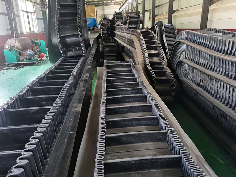 Corrugated Sidewall Conveyor Belt