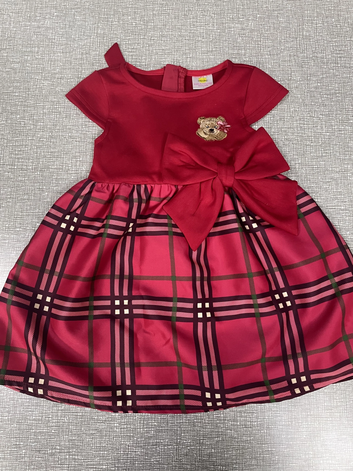 Girl's knitted dress
