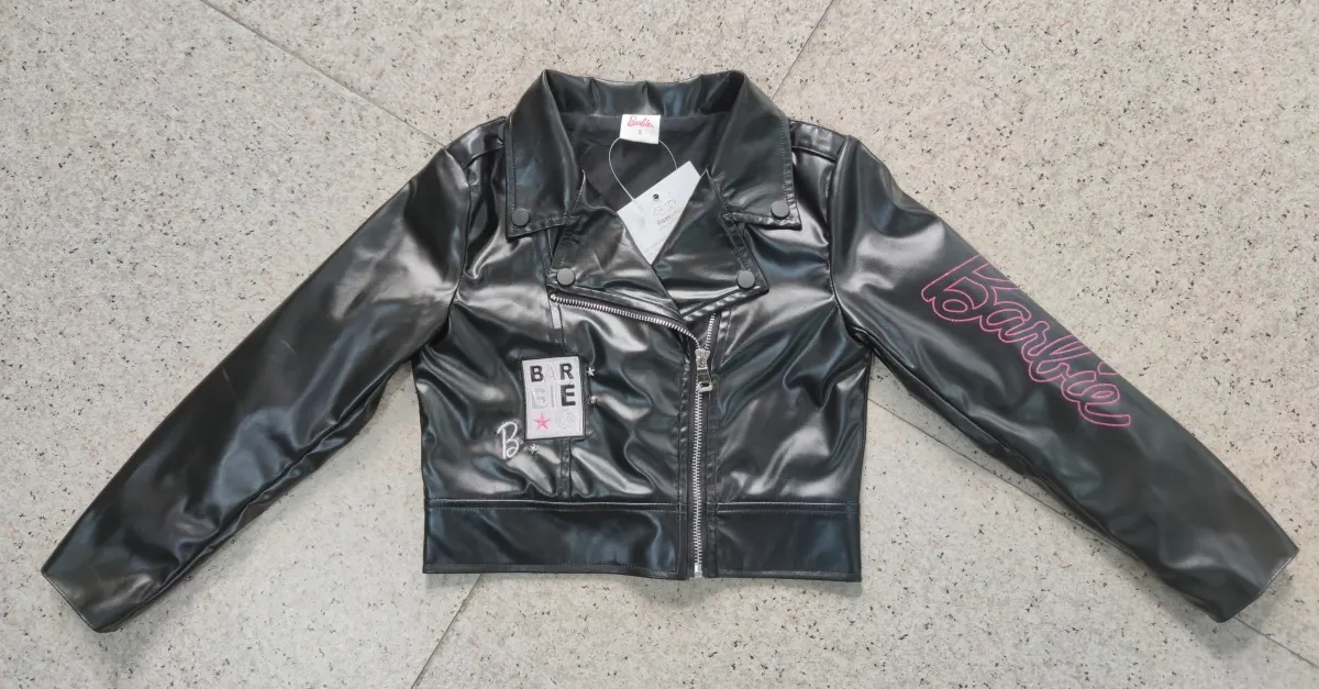 Gir's leather jacket