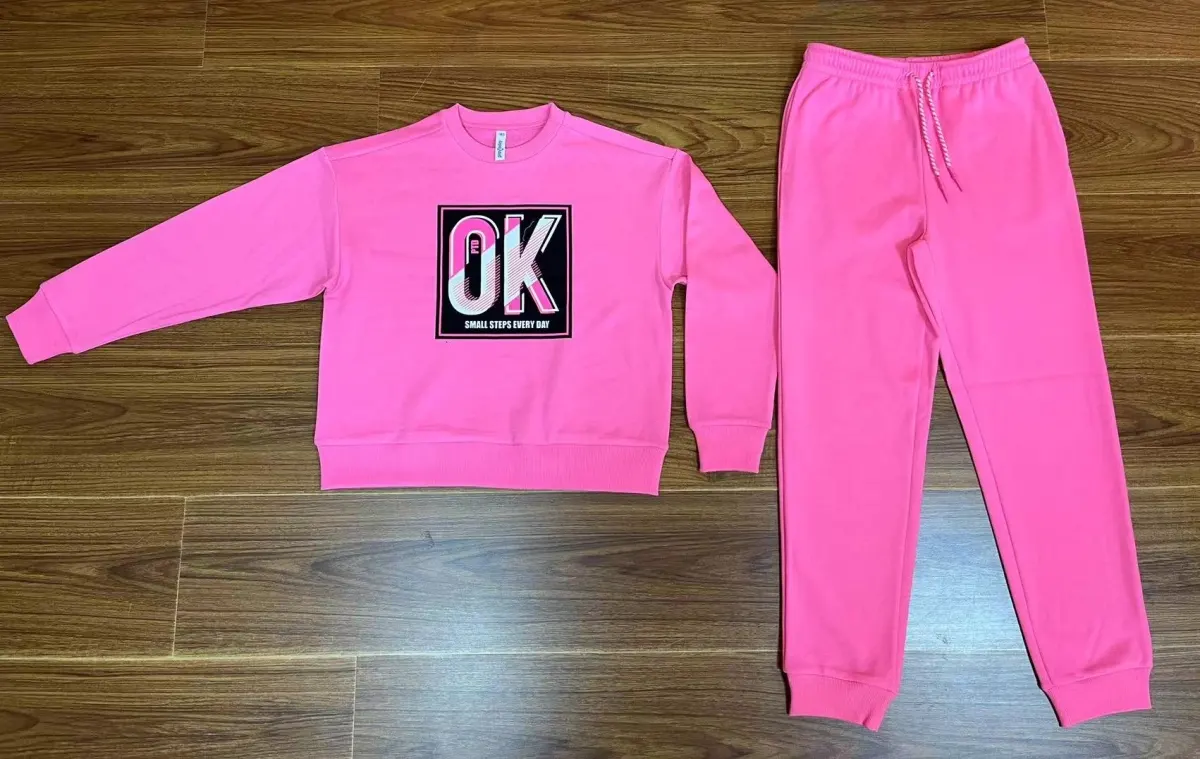 Girl's sweat suit