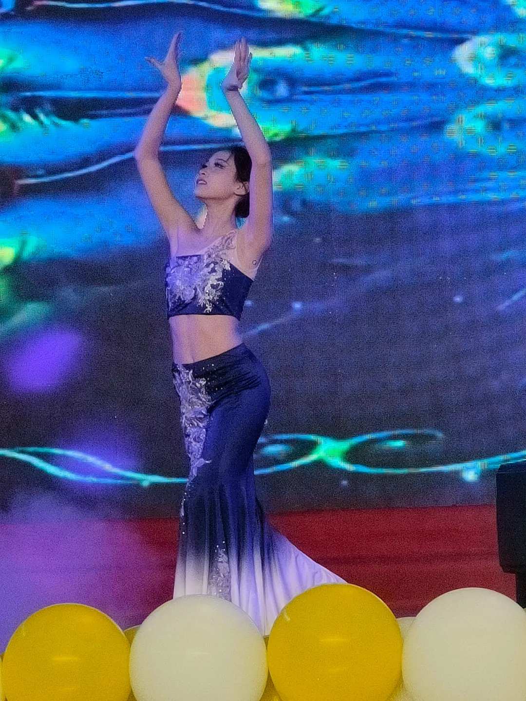 藝術(shù)節(jié)晚會(huì)