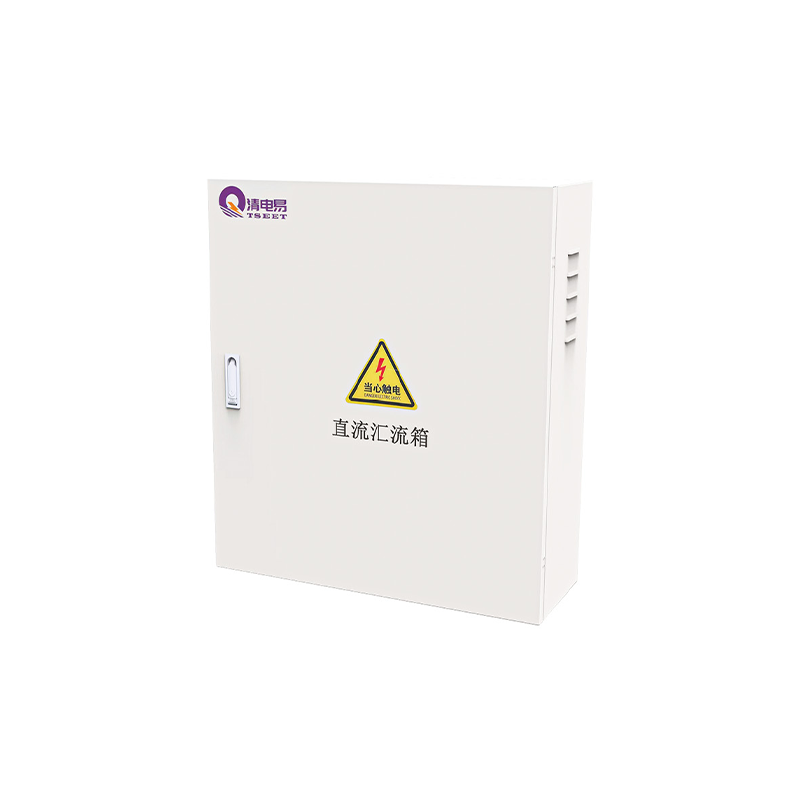 Photovoltaic DC combiner box