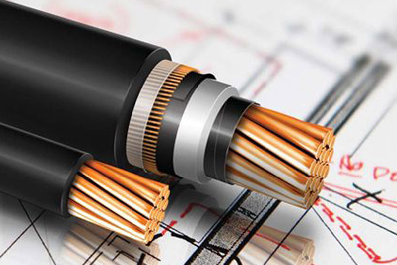 What are the advantages of single core cables and multi-core cables?